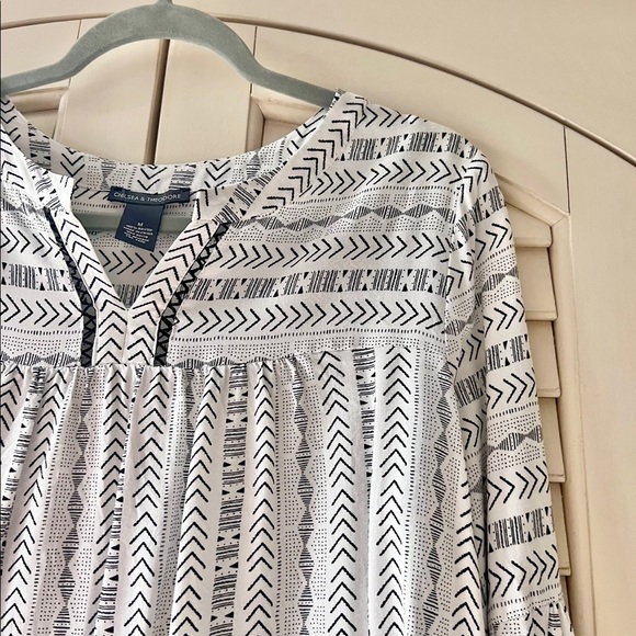 Chelsea & Theodore Medium Rayon Tribal Boho Print Cottagecore Blouse - Picture 10 of 12